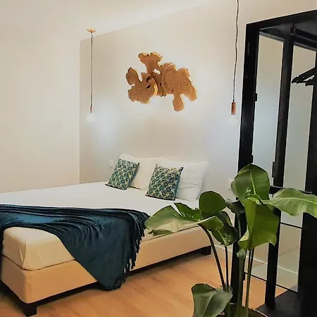 Appartement Airport Earth - Self Check-in Lissabon