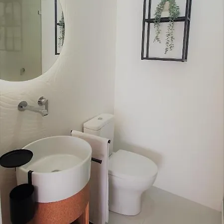 Appartement Airport Earth - Self Check-in Lissabon