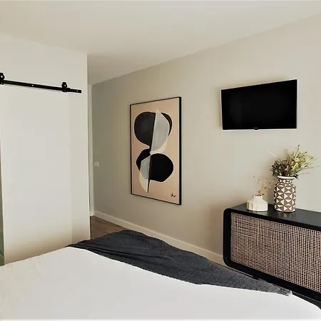 Appartement Airport Earth - Self Check-in Lisboa